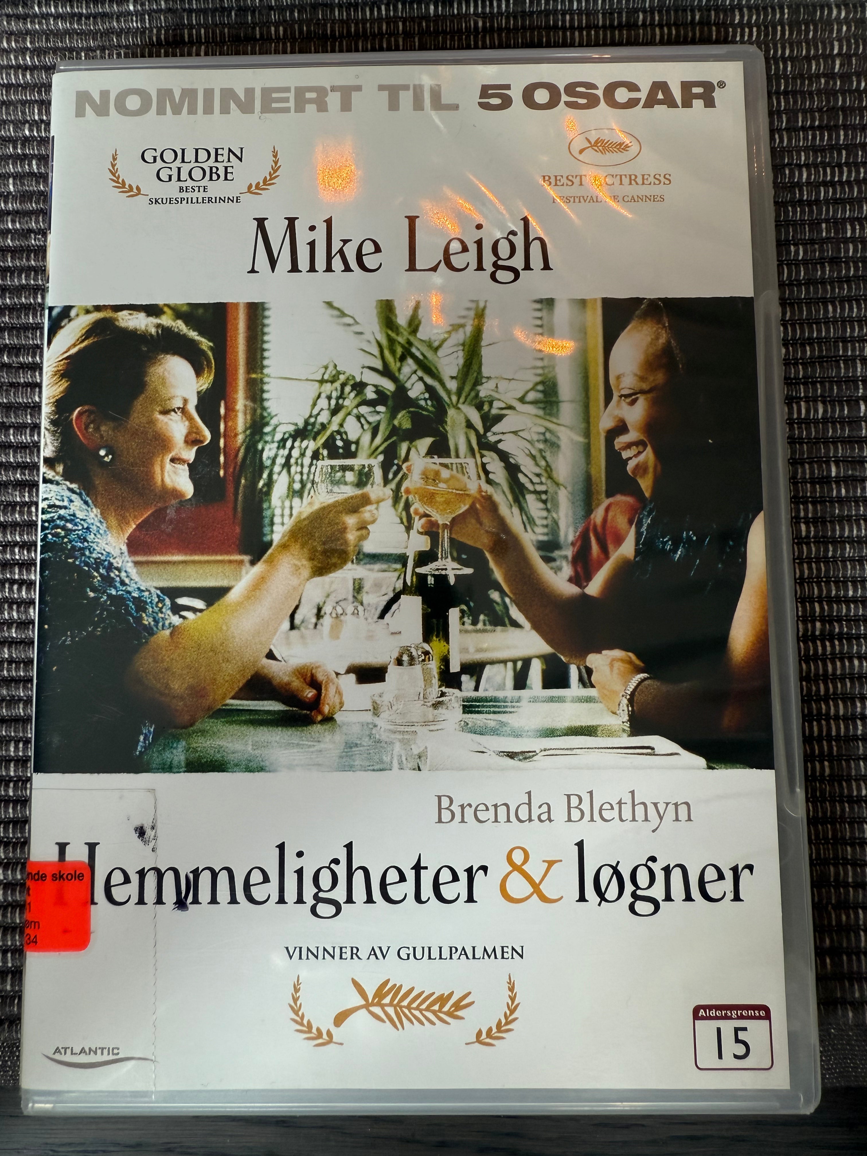 Hemmeligheter & Løgner - DVD